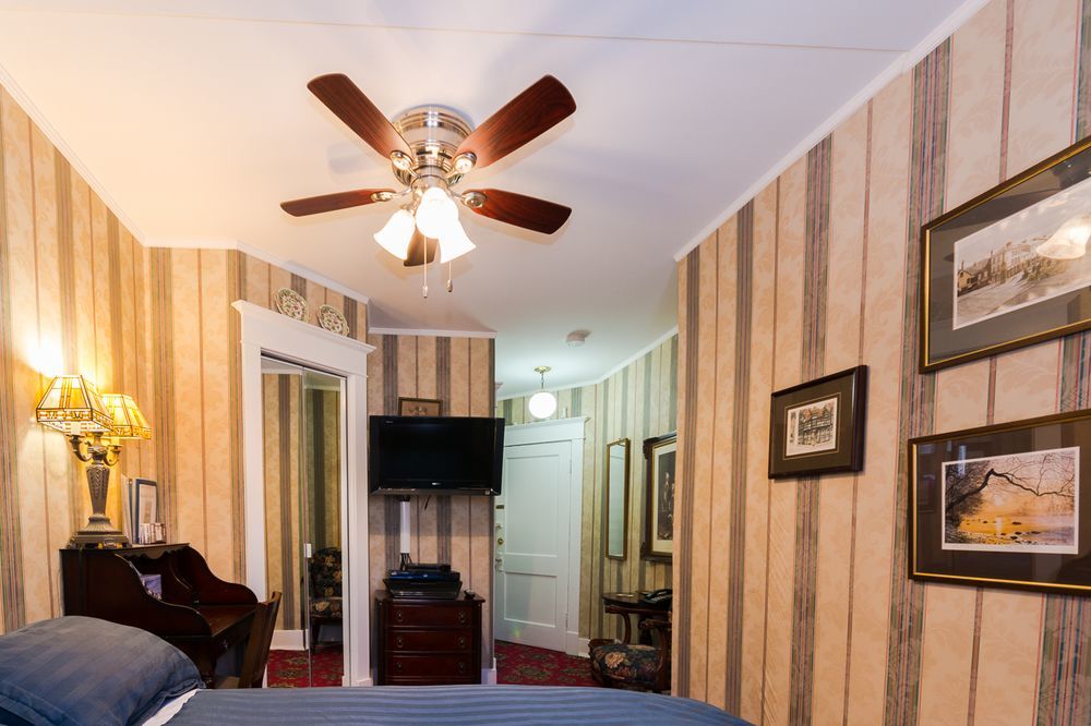 Calgary Westways Guest House Kültér fotó